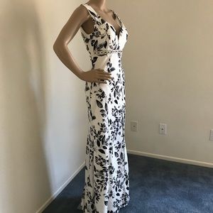 Long Black and White Floral Bodycon Dress- Emerald Sundae- Medium